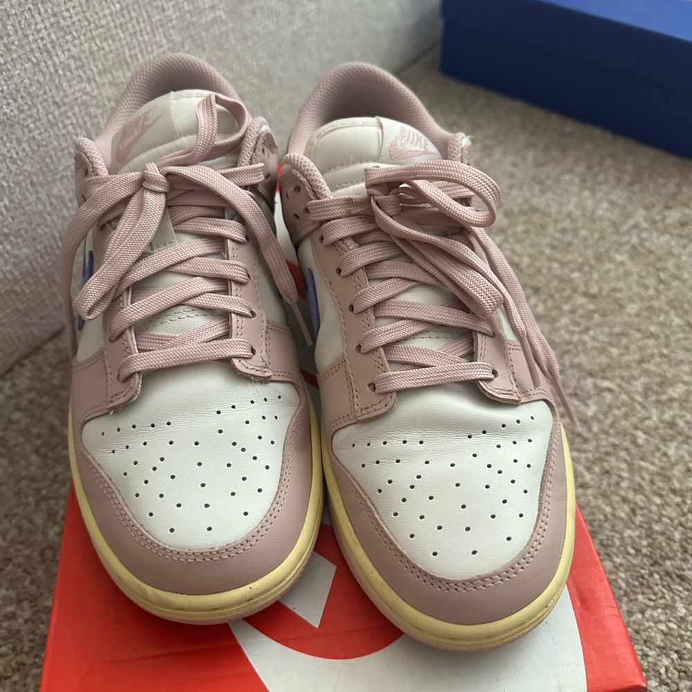 Nike Dunk Low